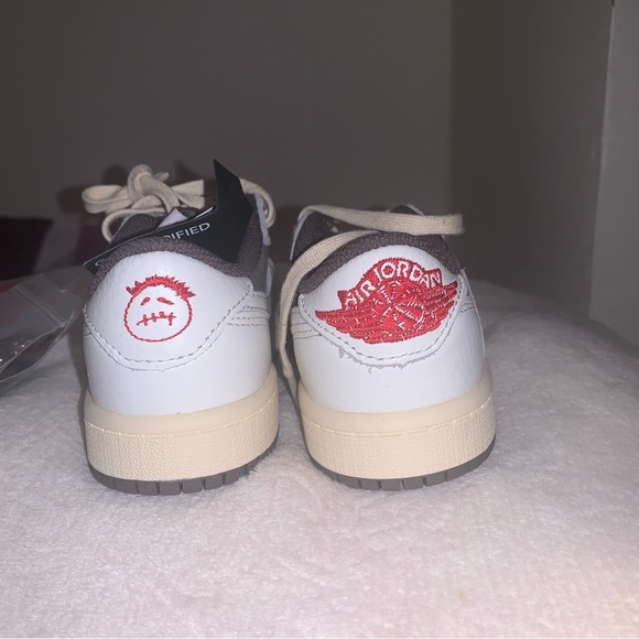 Travis Scott x Air Jordan 1 Low OG PS 'Reverse Mocha' - Picture 2 of 3